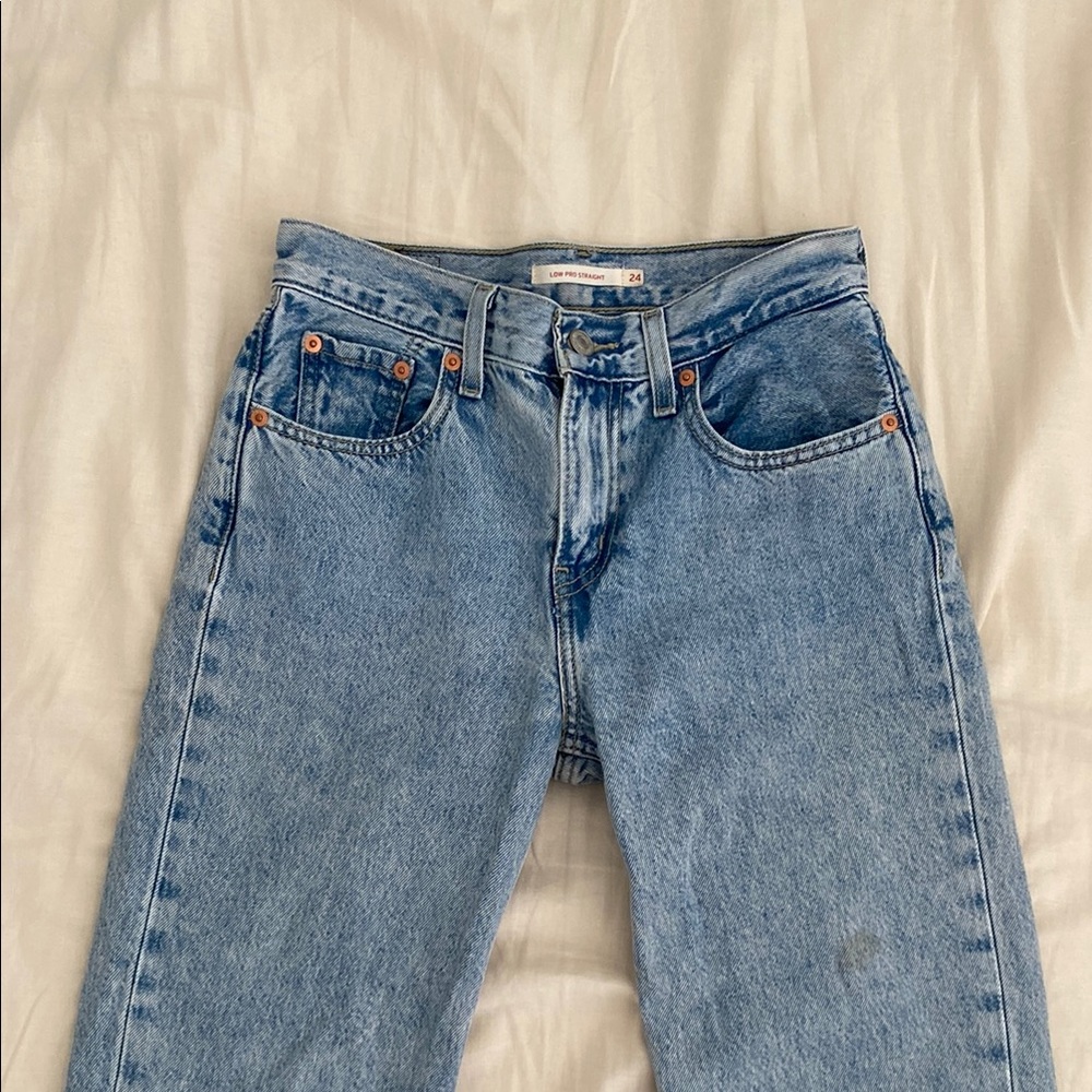 Levi's Low Pro Straight jeans in size 24